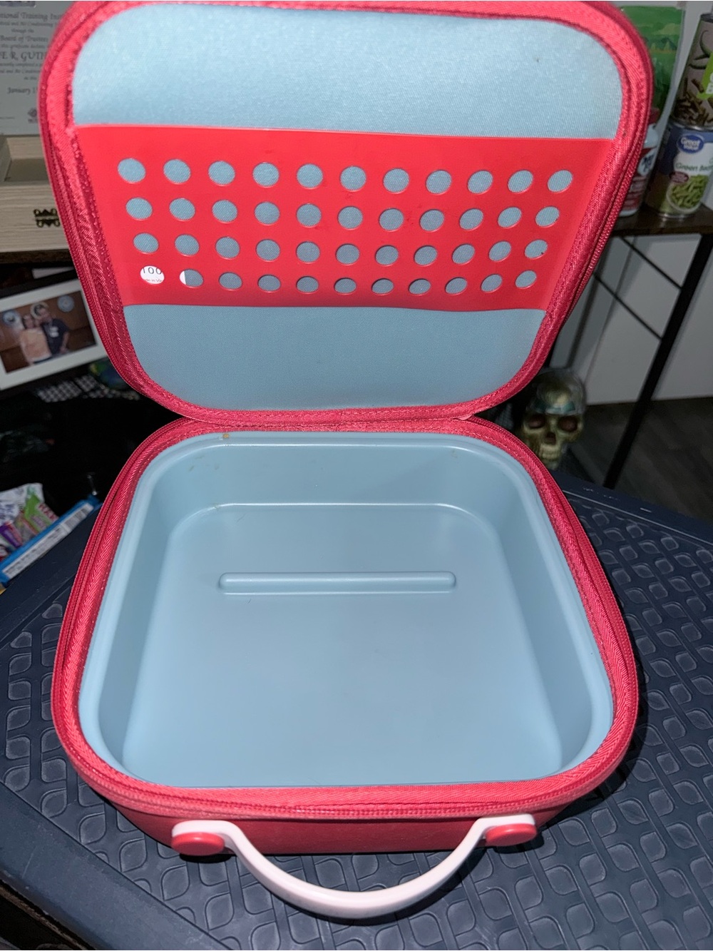 Hydro Flask Red Lunch Box - Picture 3 of 5